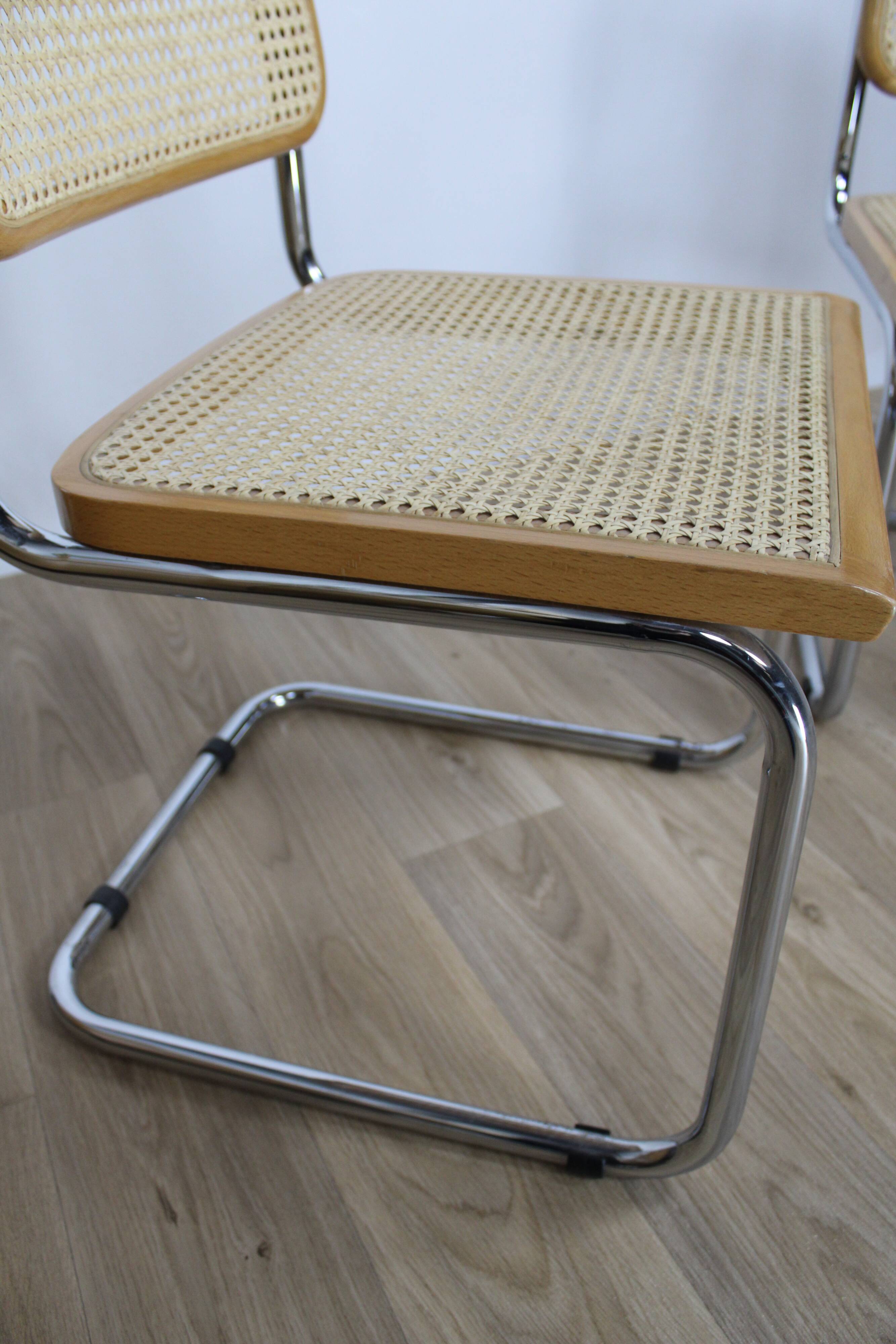Cantilever b32 chair attributed to breuer italy