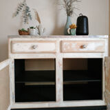 Buffet mado low patinated renovated concrete tray