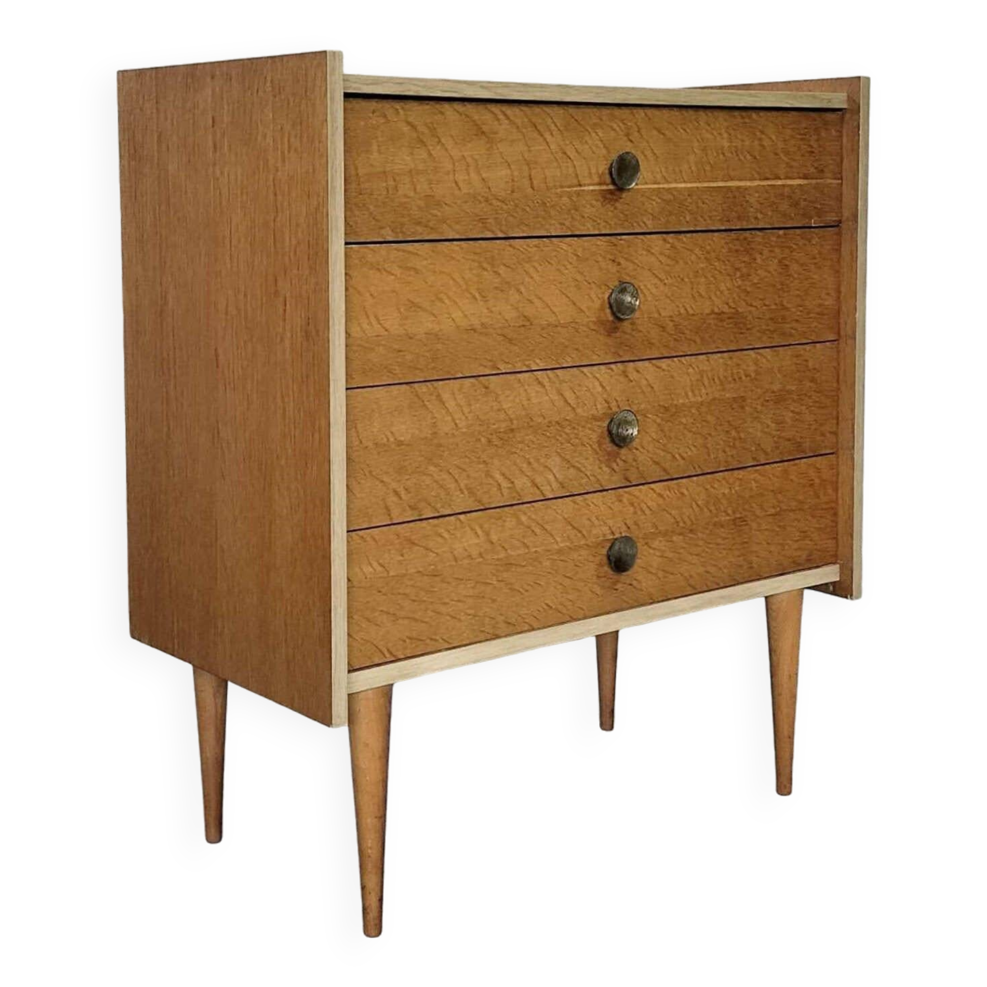 Small vintage chest of drawers.