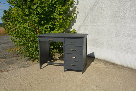 Bureau des années 60