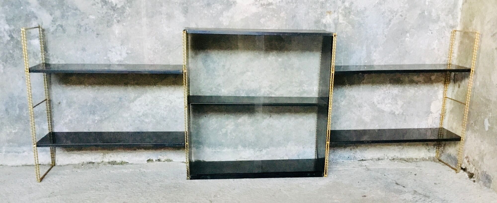 Set of black and gold metal string shelves with glass box - vintage 1960