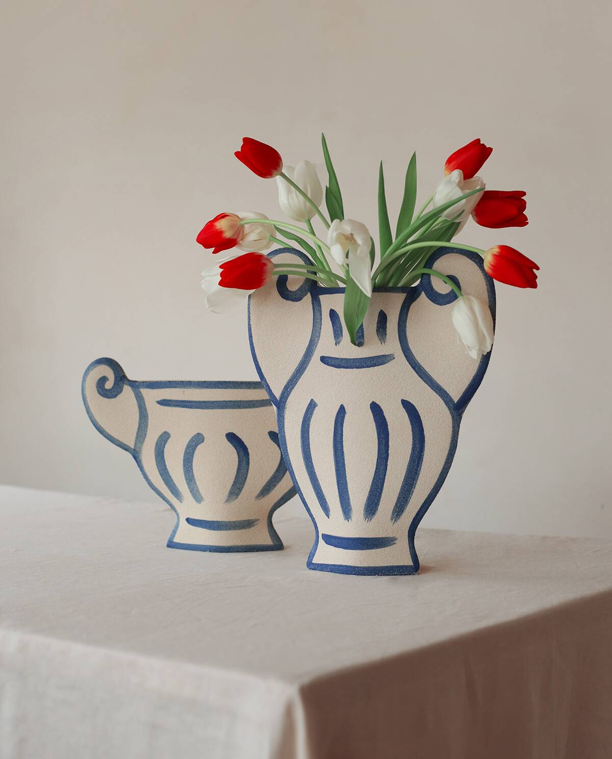 Ceramic Vase 'Greek Cup'