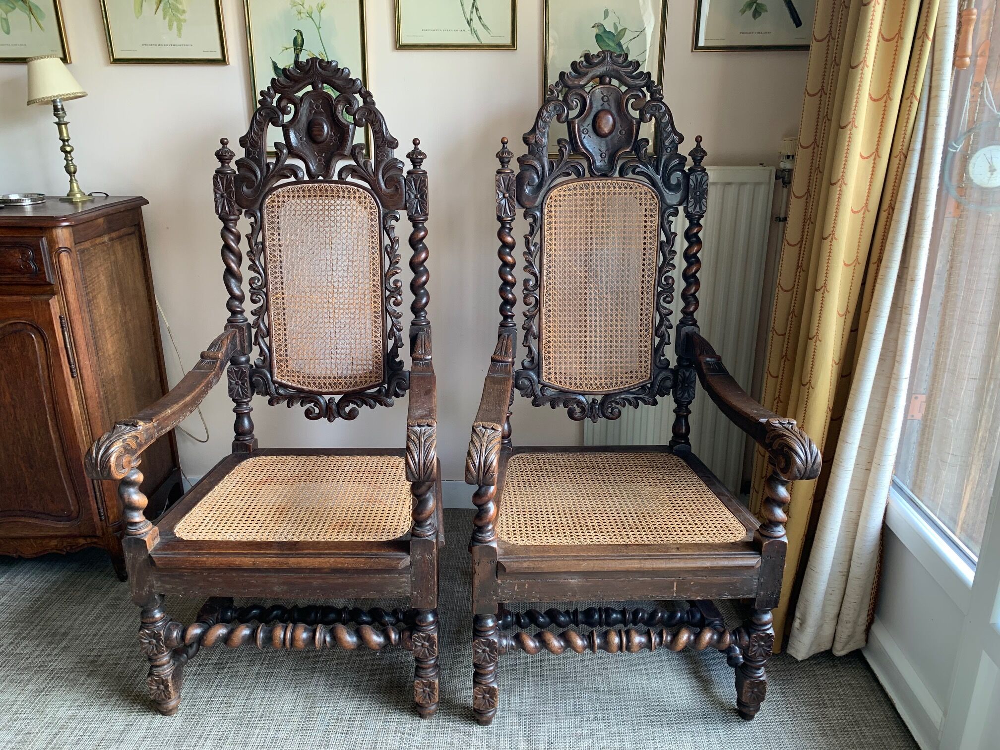 Chairs canées Henri IV