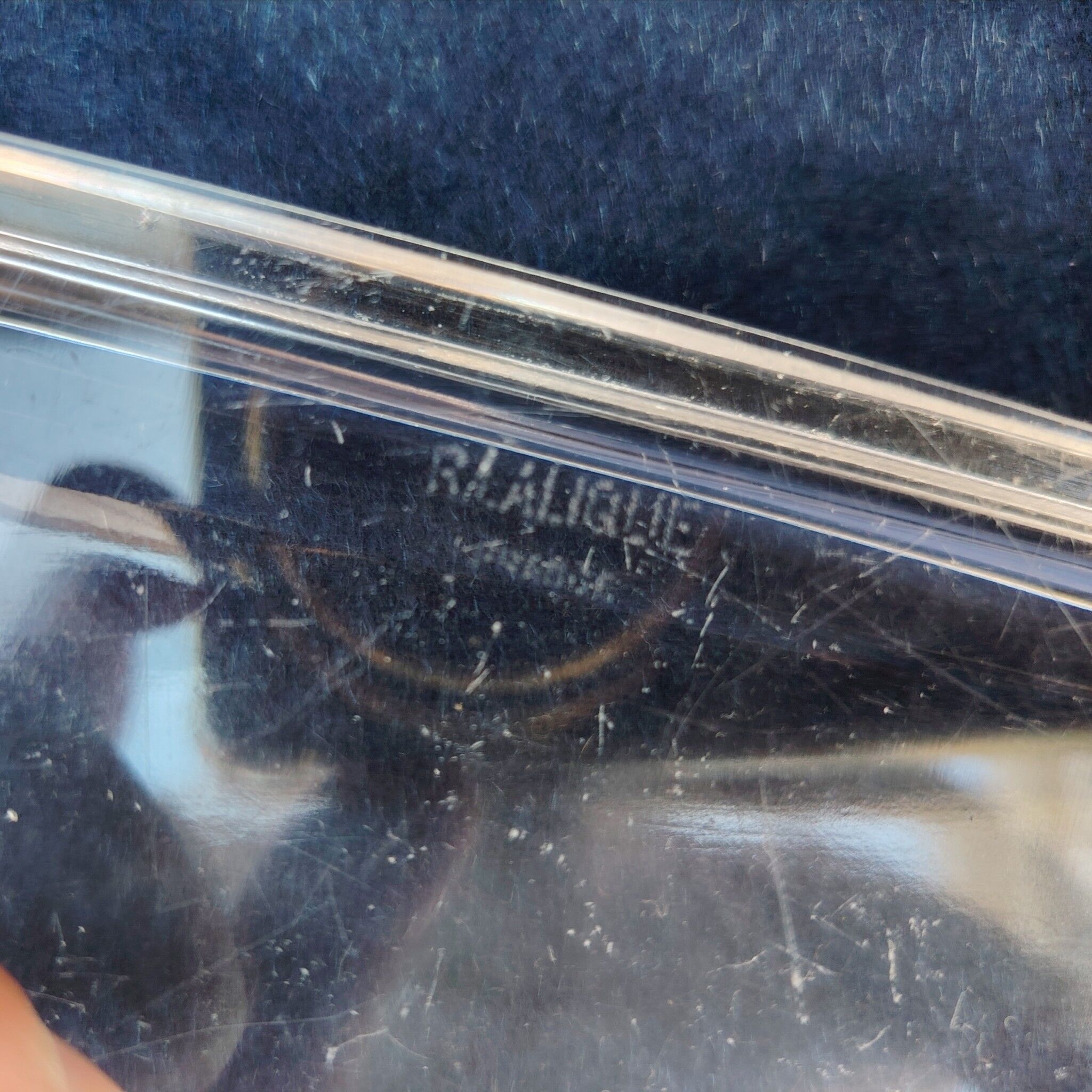 Ashtray René Lalique, Ermitage model, crystal