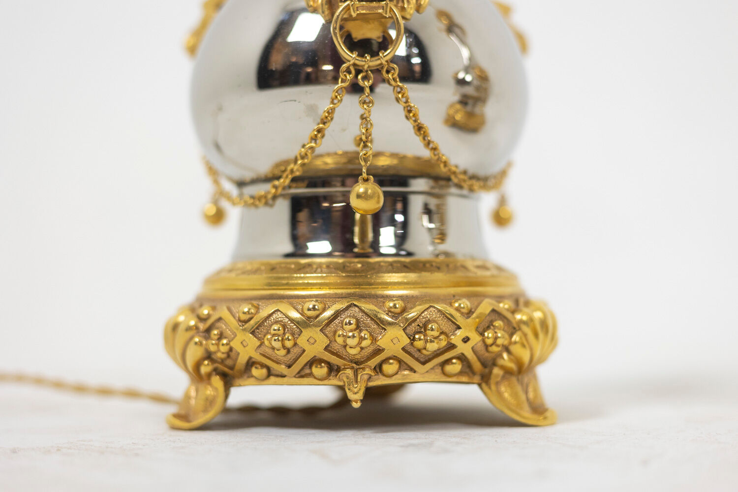 Pair of lamps in metal and bronze circa 1880