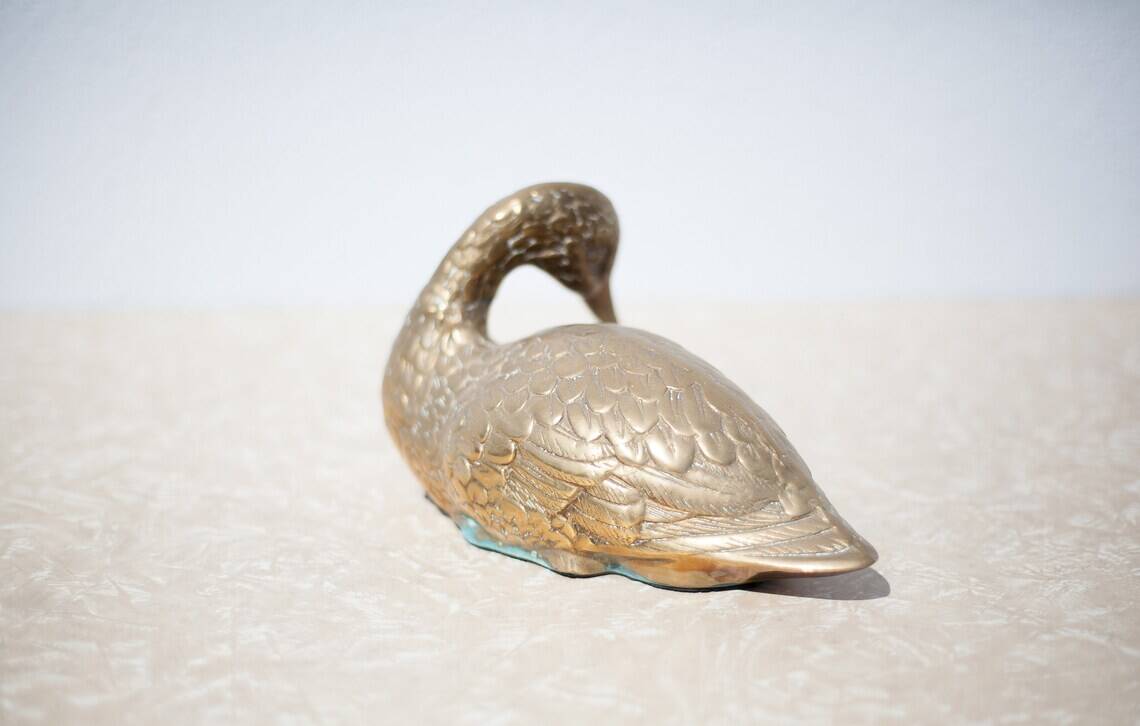 Brass duck, vintage duck figurine, brass animal, brass statue, duck statue, lying duck
