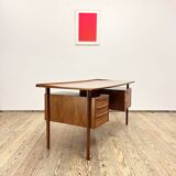 Mid-Century Danish Desk in Teak by Peter Løvig Nielsen for Hedensted Møbelfabrik, 1972