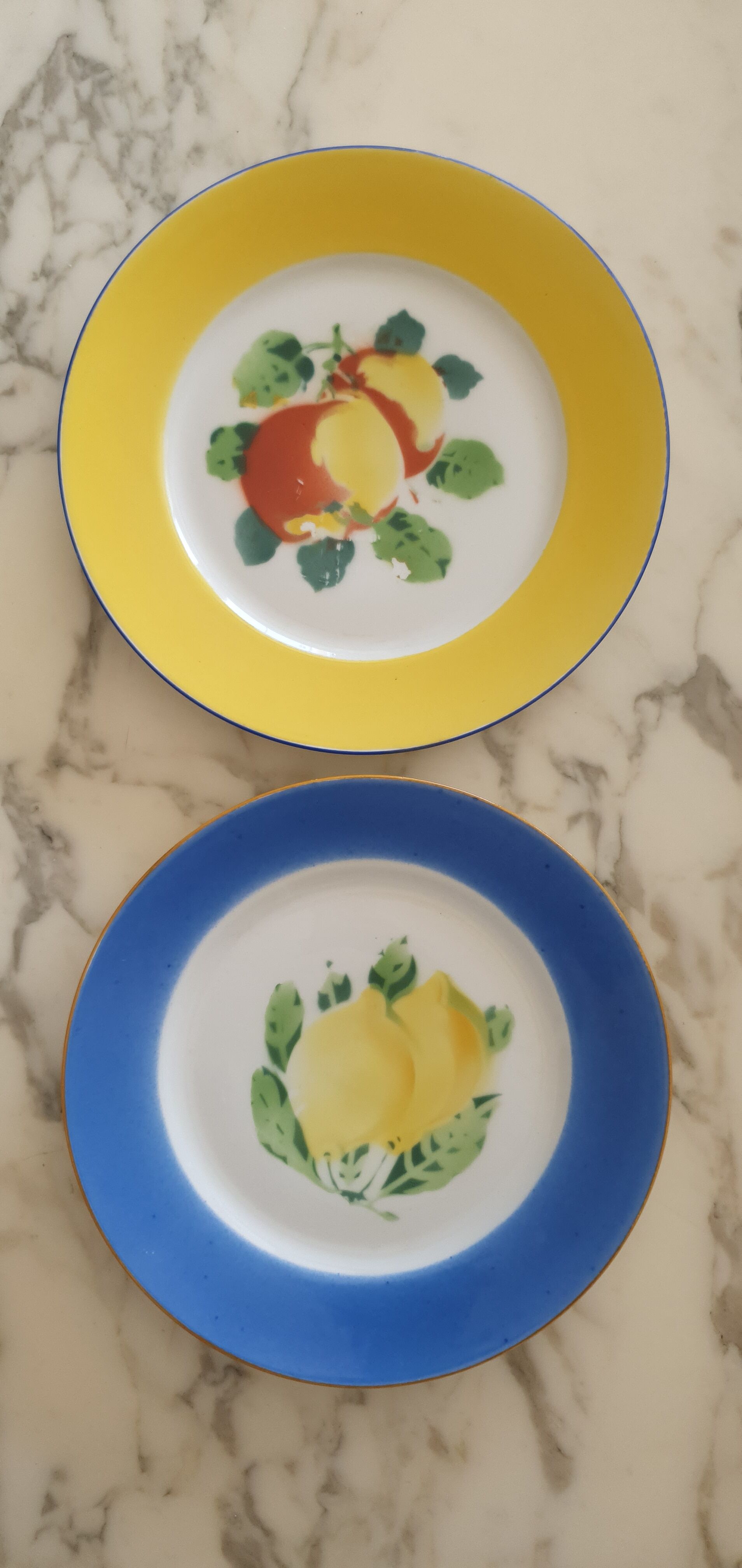 Porcelain plates