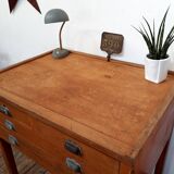 Former furniture business to drawers set