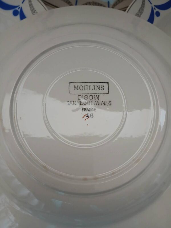 6 assiettes creuses anciennes Digoin et Sarreguemines