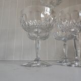 5 champagne glasses