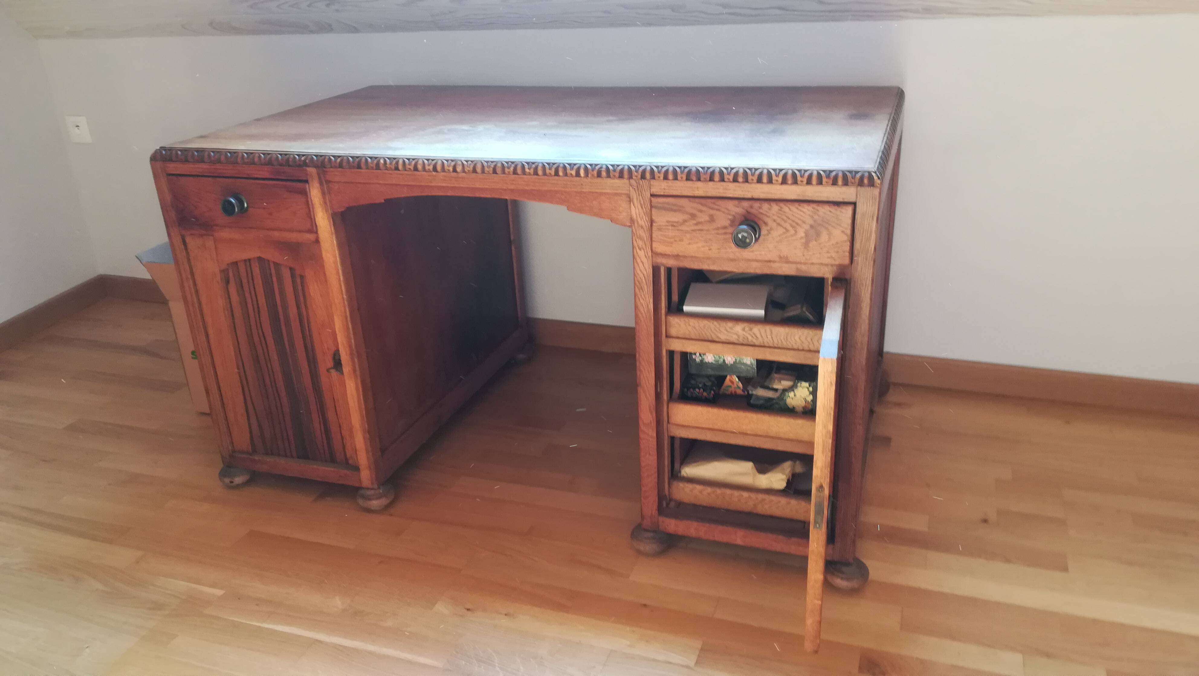 Art Deco oak desk - "orientalist"