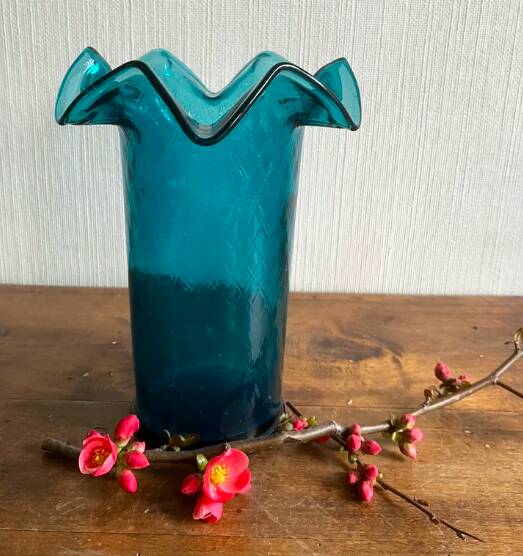 Vintage blue corolla vase glass Italy Murano style