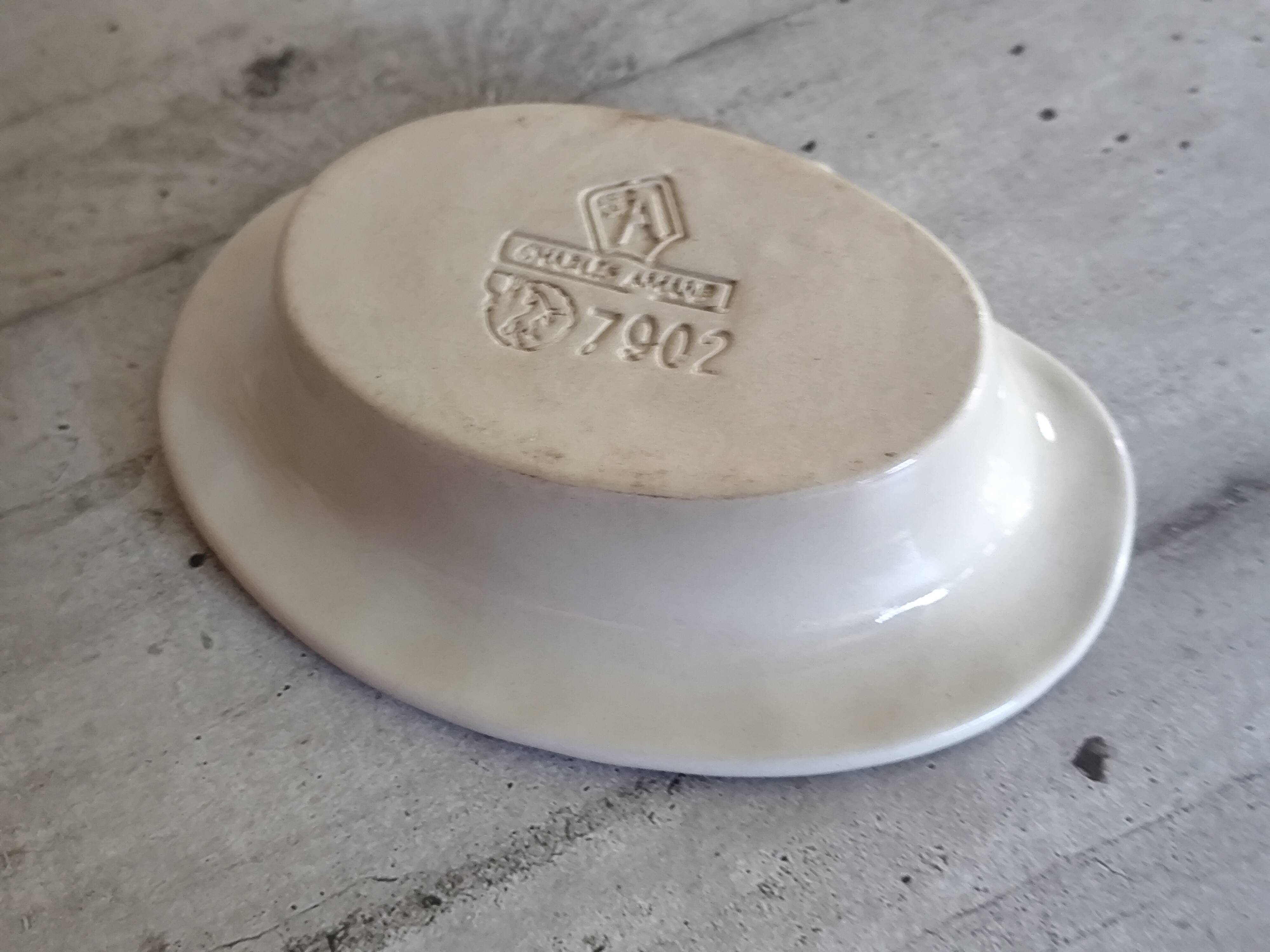 Set of 4 Charles Amand ceramic ramekins