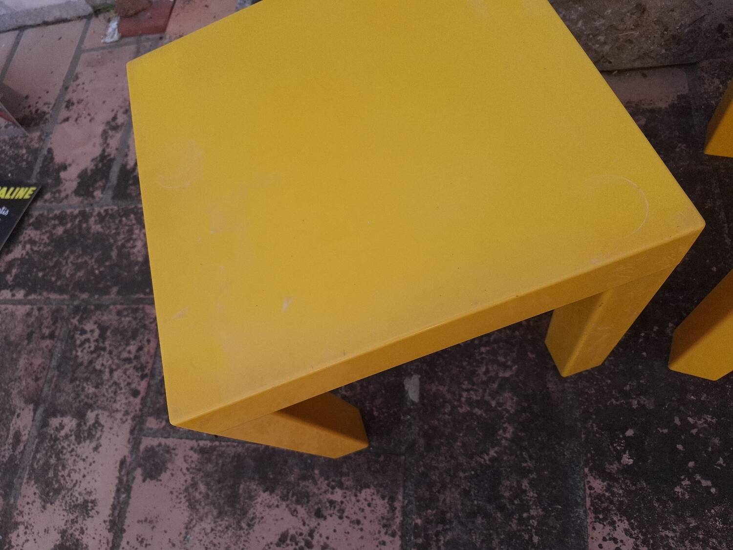 2 vintage 80's coffee tables