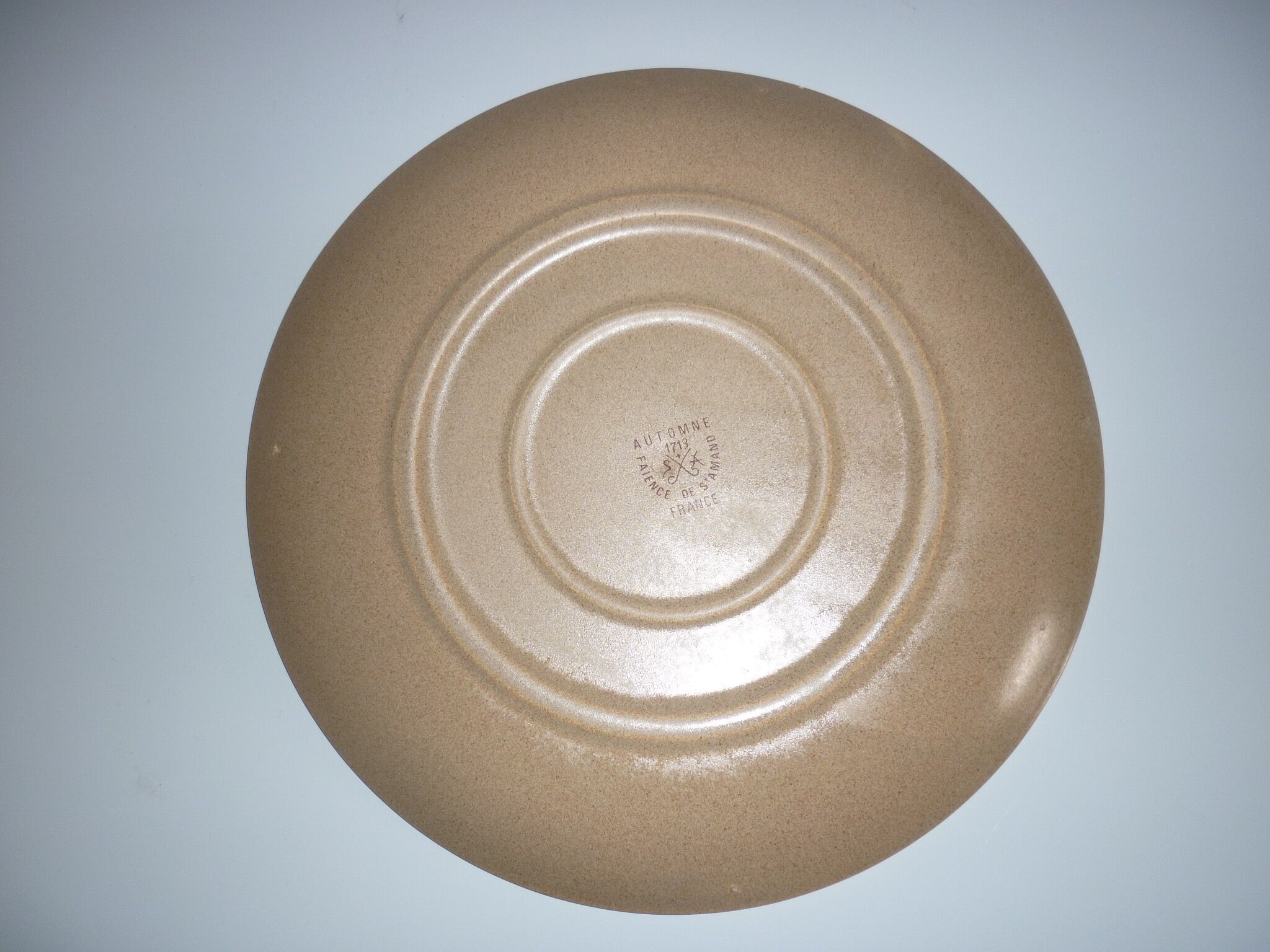 Two plates St Amand, Autumn model