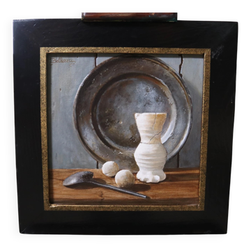 Still life with pewter dish, jug and stoppers – Marjolein van den Berg