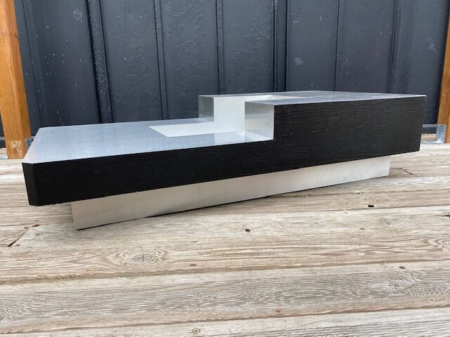 Table basse frêne et alu brossé design 1970