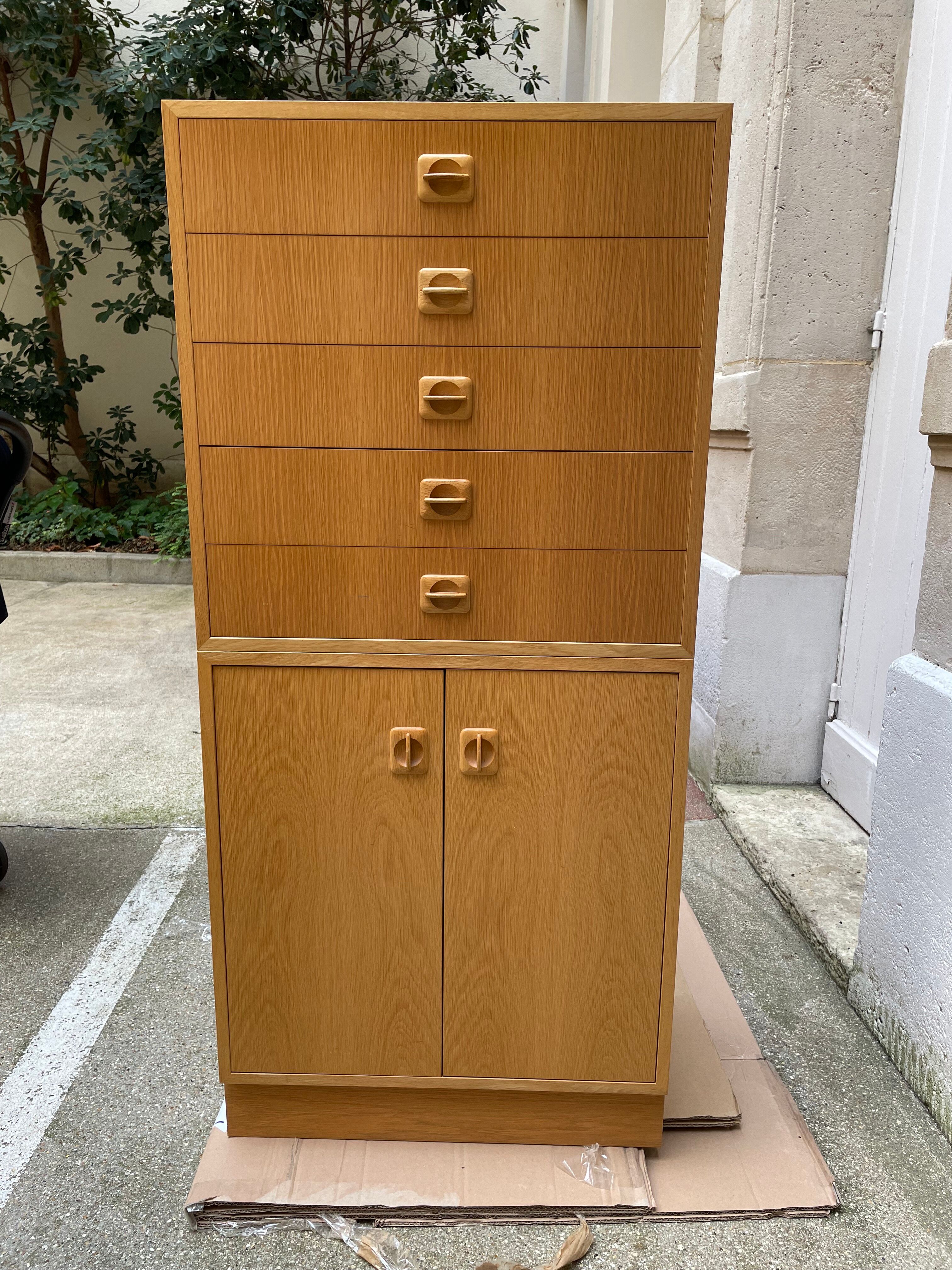 Double hinged door wardrobe
