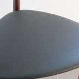 Hans Olsen tripod chair