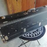 Ancienne valise à chaussures