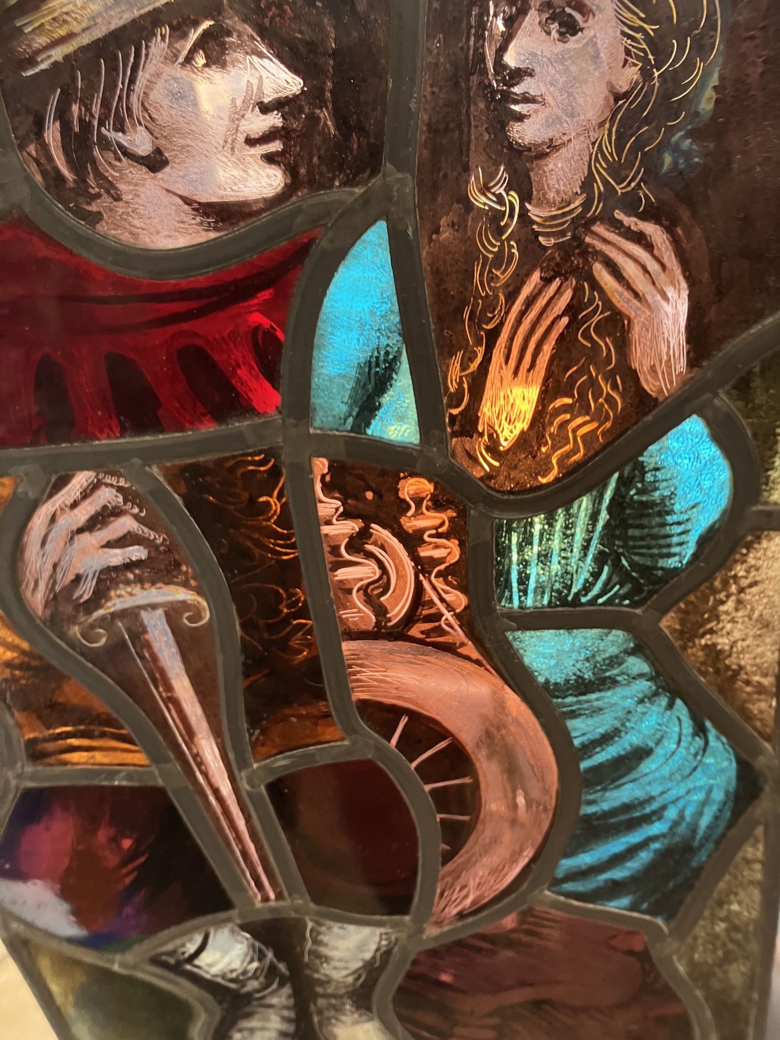 Stained hanging glass polychrome