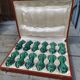 Lot de 12 porte couteaux en barbotine