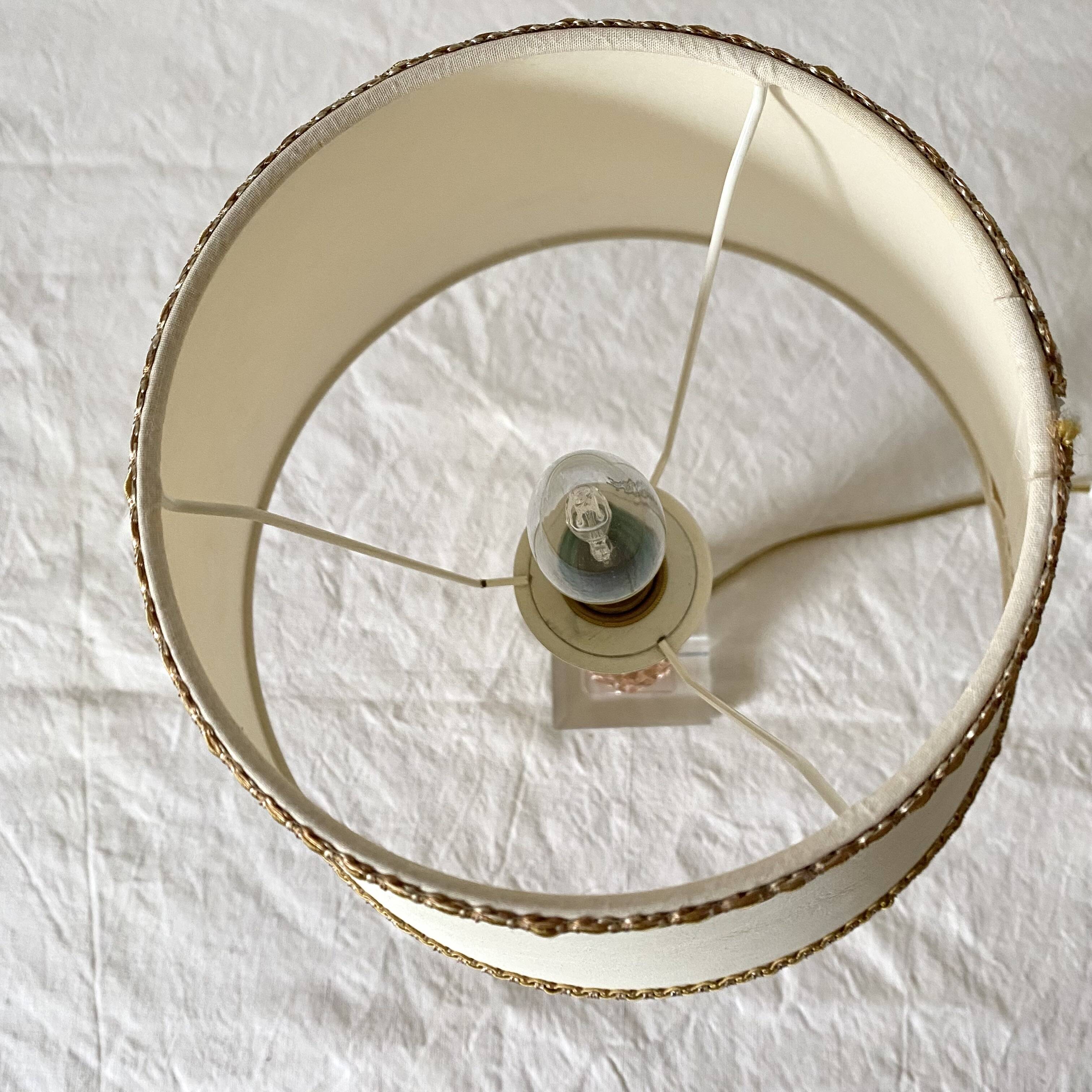 Pink glass and crystal lamp