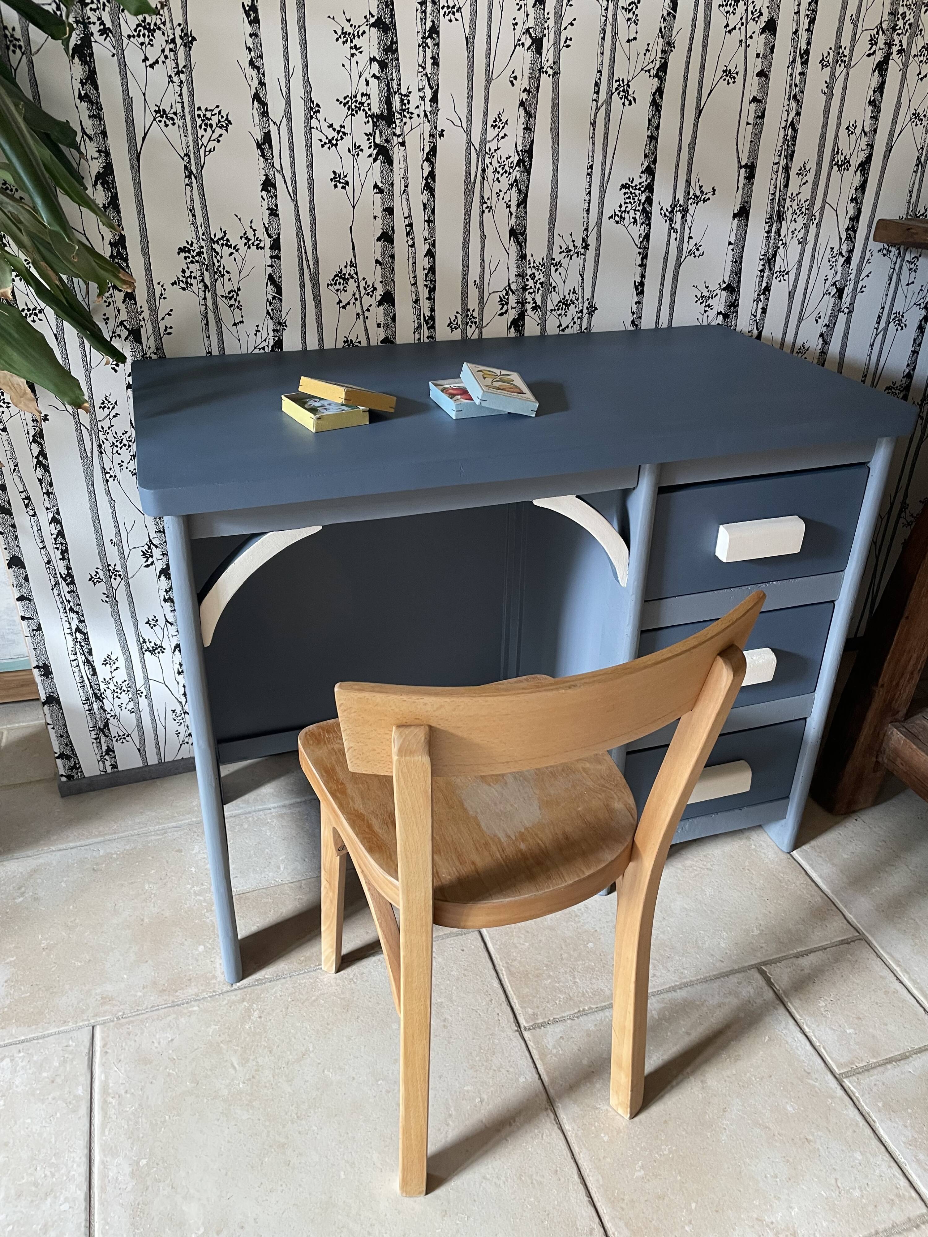 50s child desk revamped