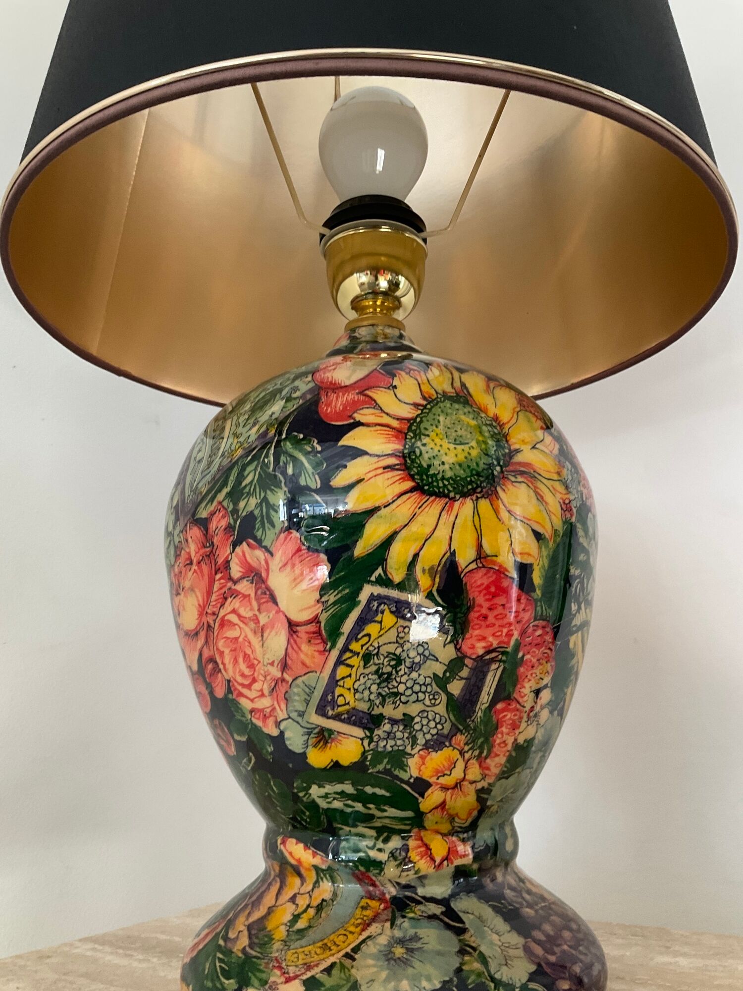 Vintage ceramic lamp from the 70s