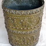 UMBRELLA HOLDER in copper with decoration in repelled CHERUBIN PUTTI ANGELOT, copperware XIX th century