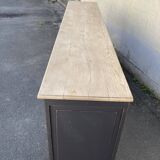 Old 4-door industrial buffet