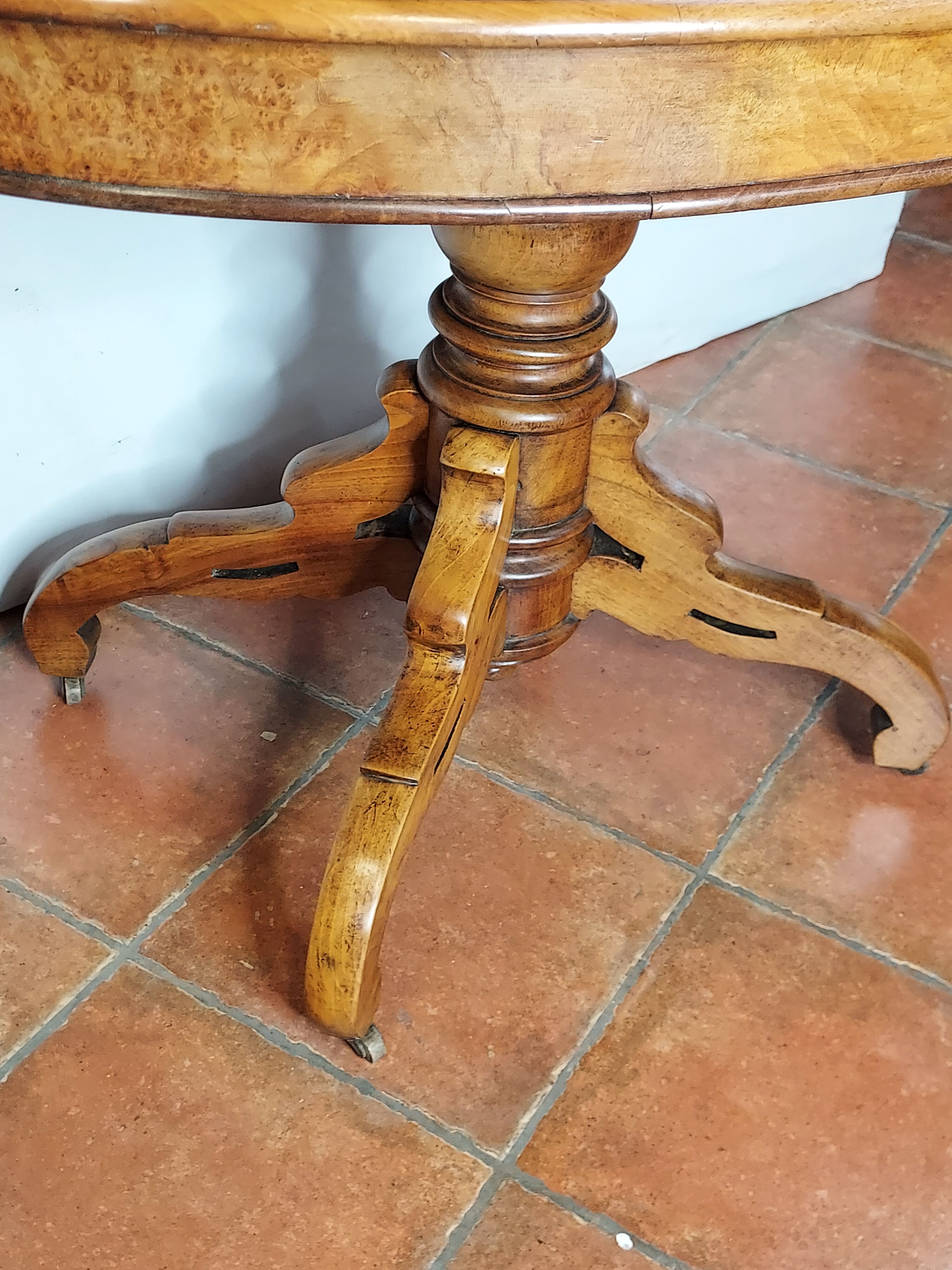 Walnut pedestal table