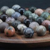 Solitaire game with stones