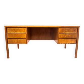 Teak desk Omann Jun, model 77, Denmark, 1960s. After restoration.