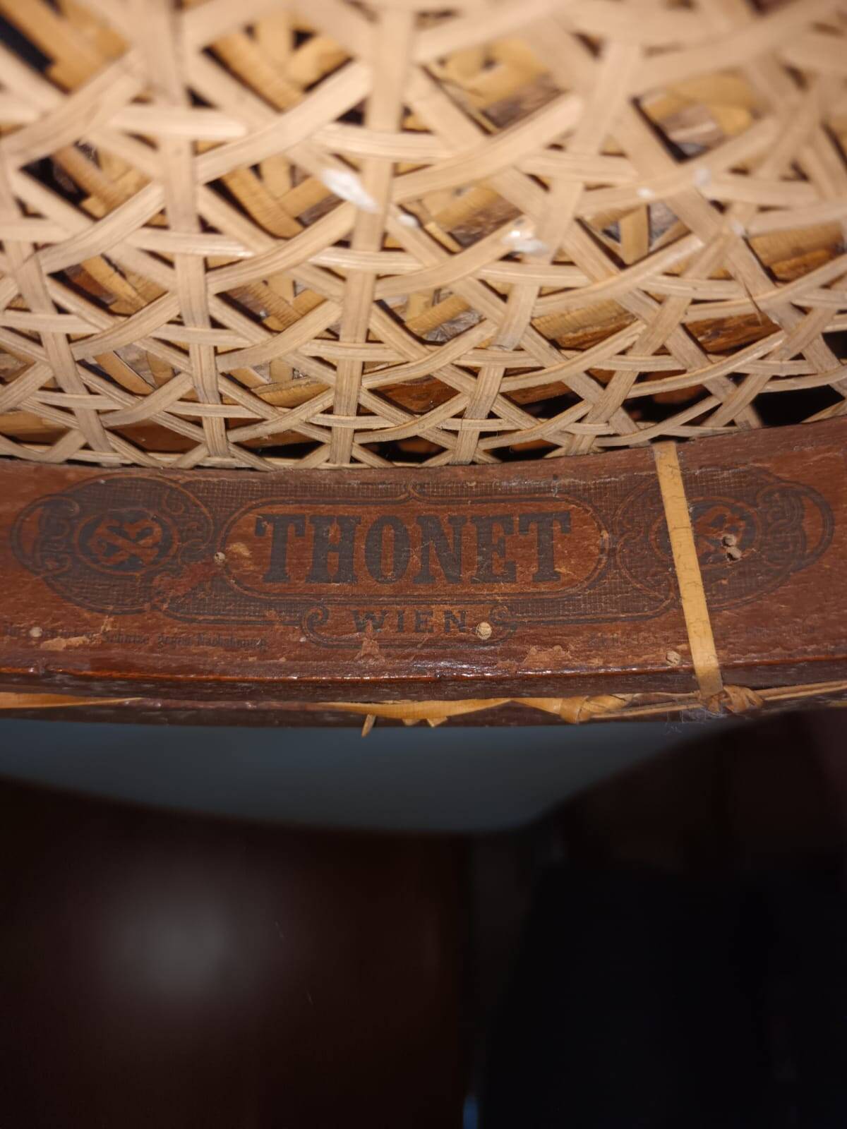 Set of 6 Thonet N°14 chairs