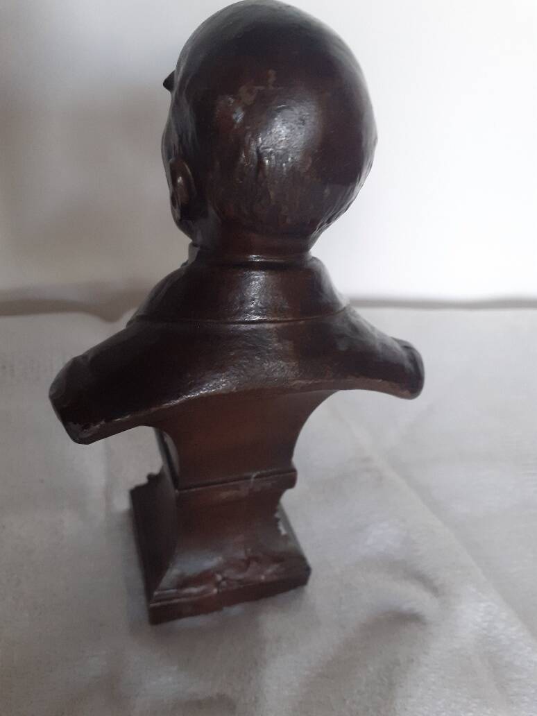 Bust Georges Clémenceau