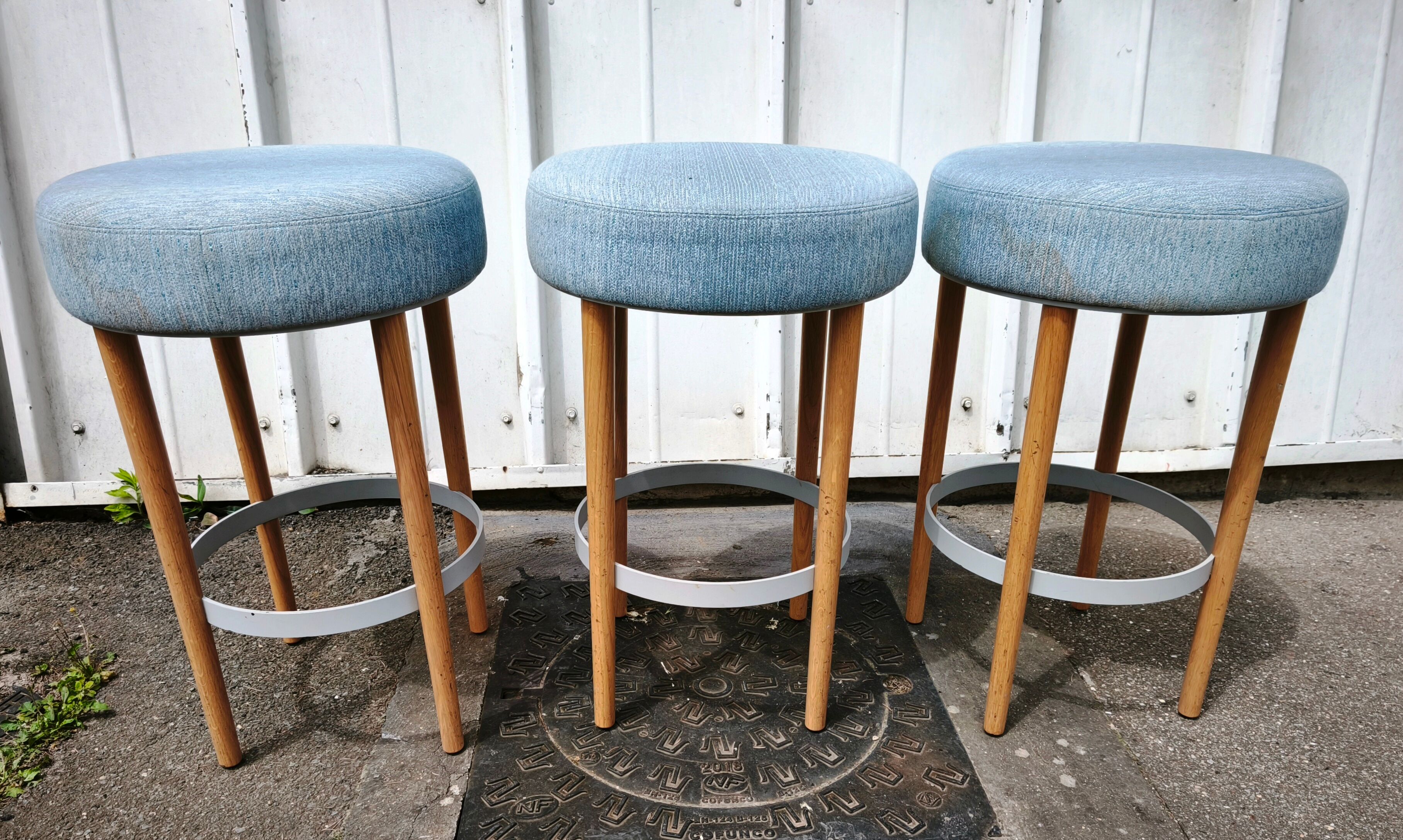 Set of 3 bar stools