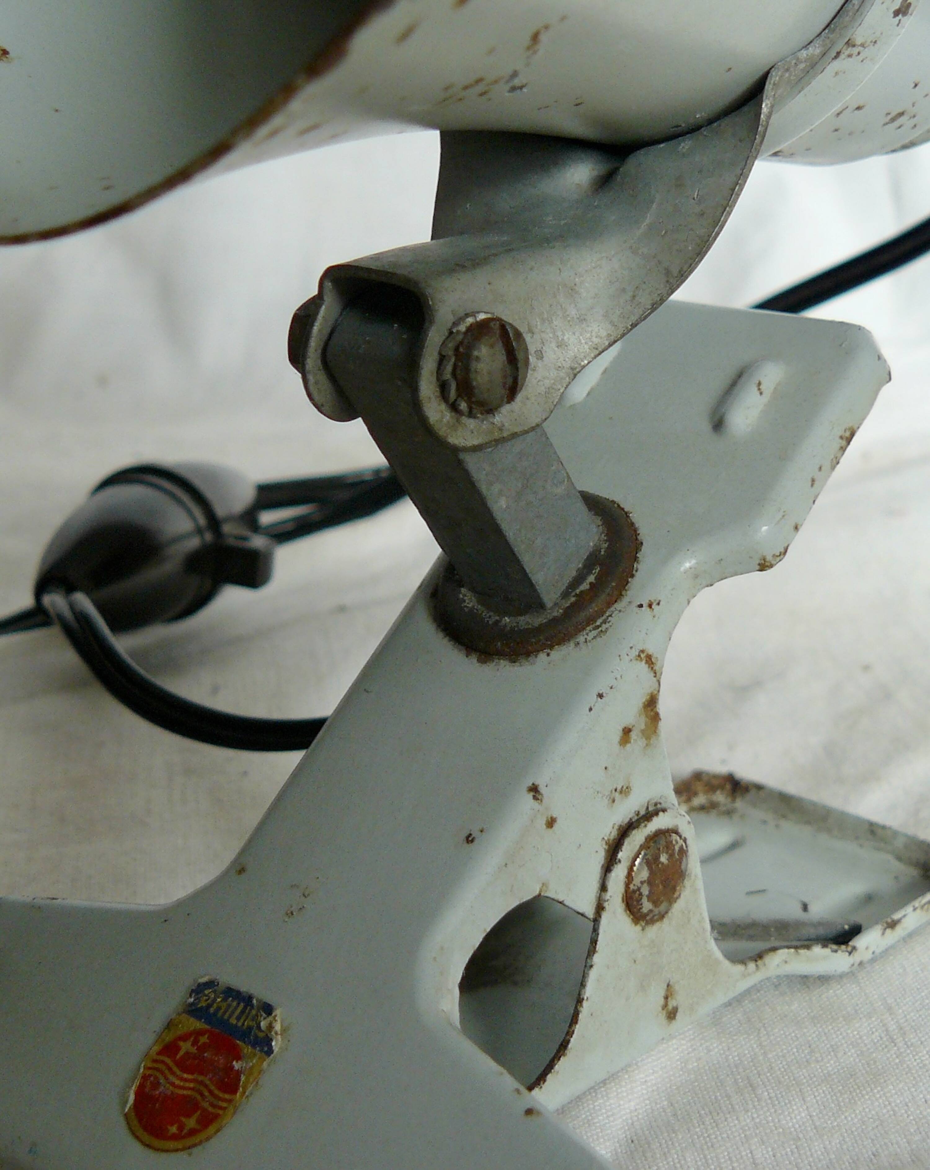 Philips industrial design clamp workshop lamp vintage reading light 1960