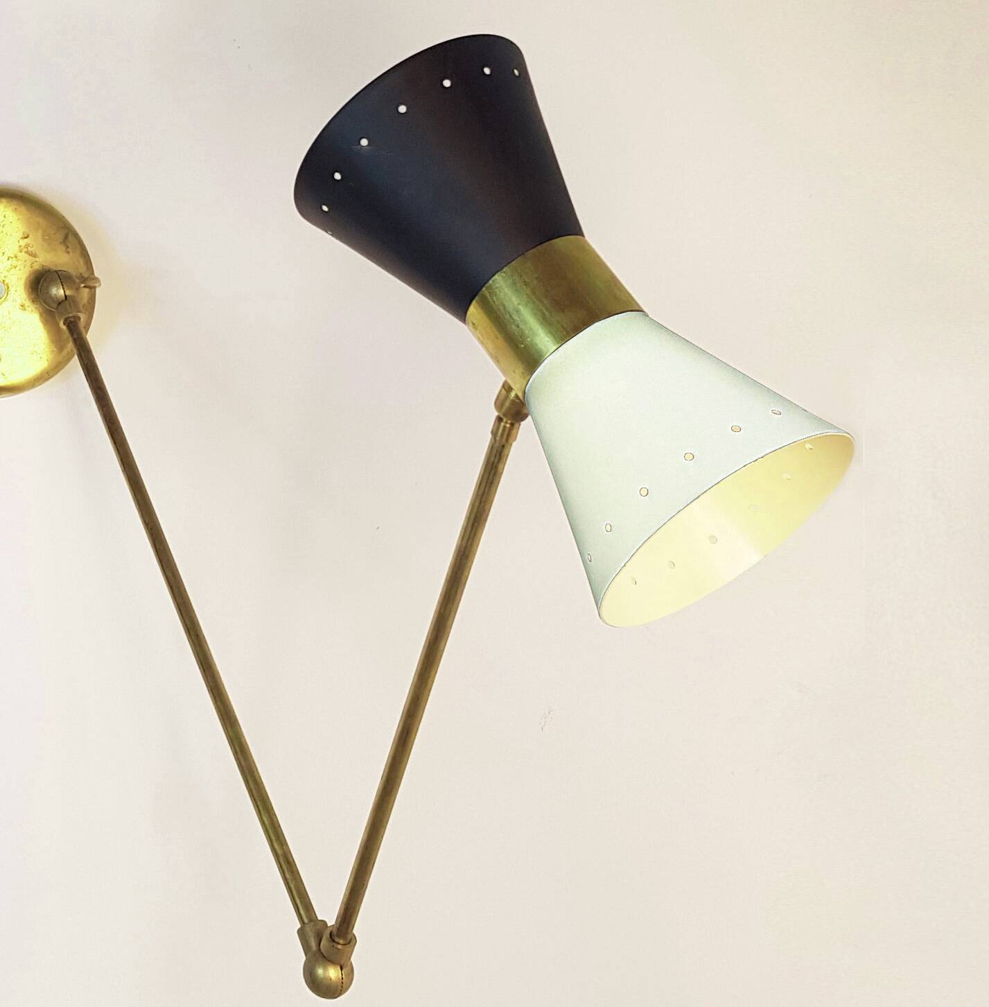 Double articulated wall lamp design 1950