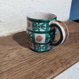 Mug signed Robert Picault