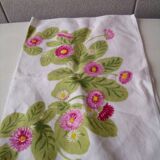 Duo of placemats daisies