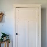 Antique Parisian bonnetière - Cream white - Panelled