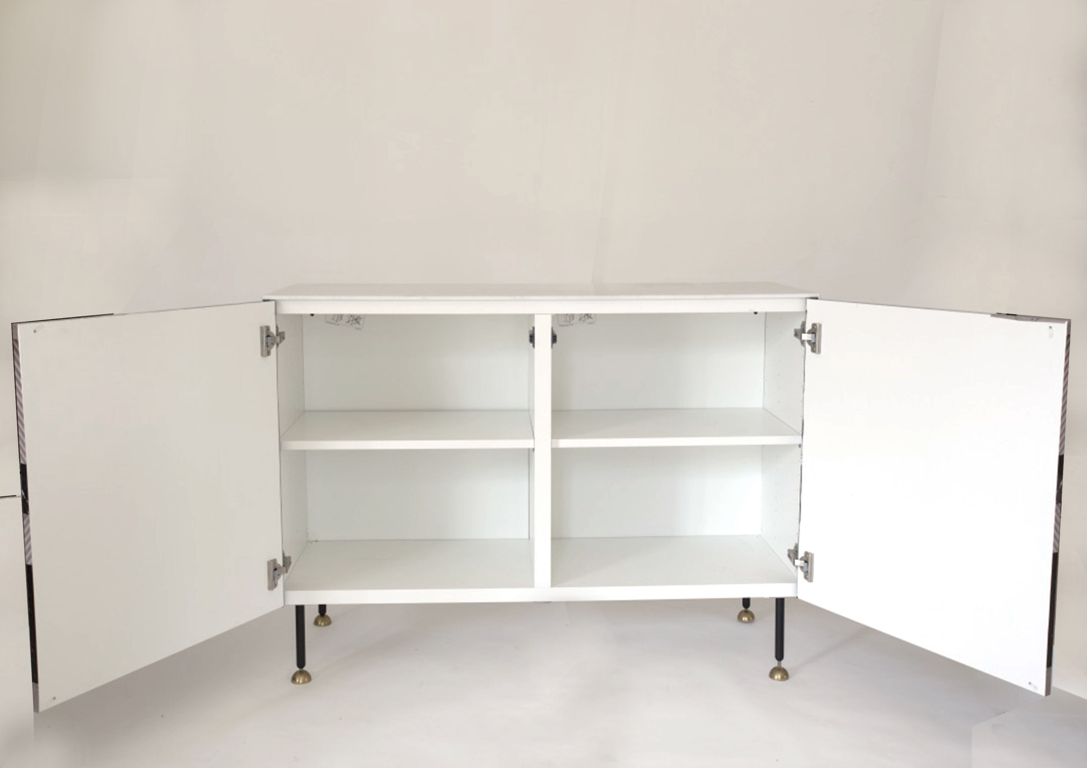 Brass feet buffet and marble effect