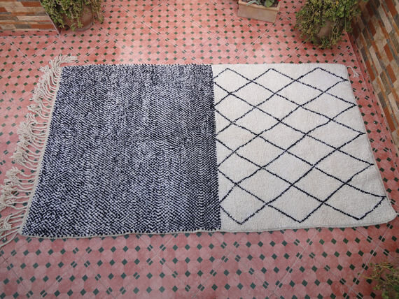 Carpet beni ourain 270 x 151 cm
