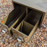 Small industrial storage unit