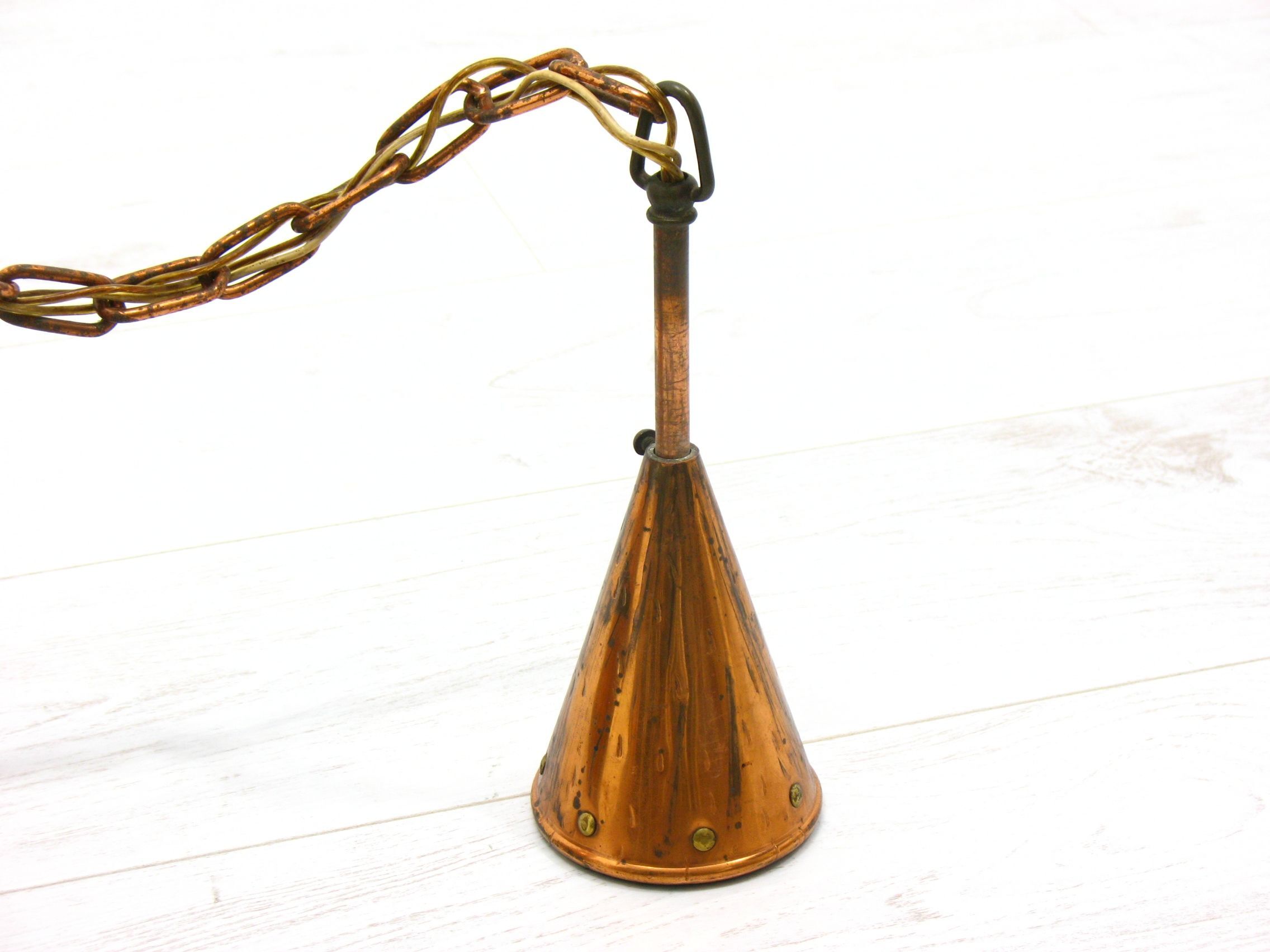 Suspension cône en cuivre du Danemark, années 1970