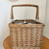 Picnic basket bottle locker