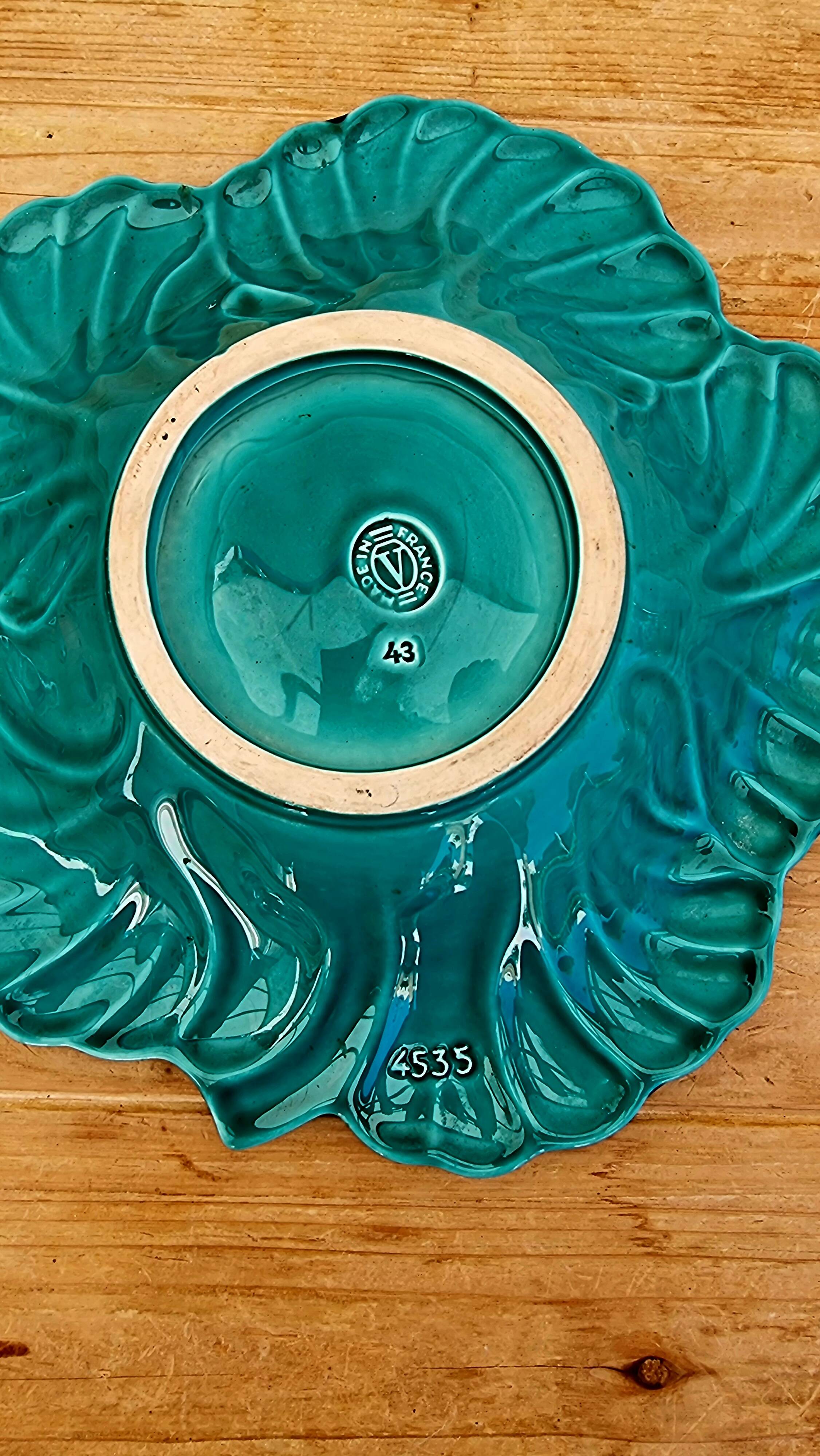 Verceram 4535 Leaf-shaped dish