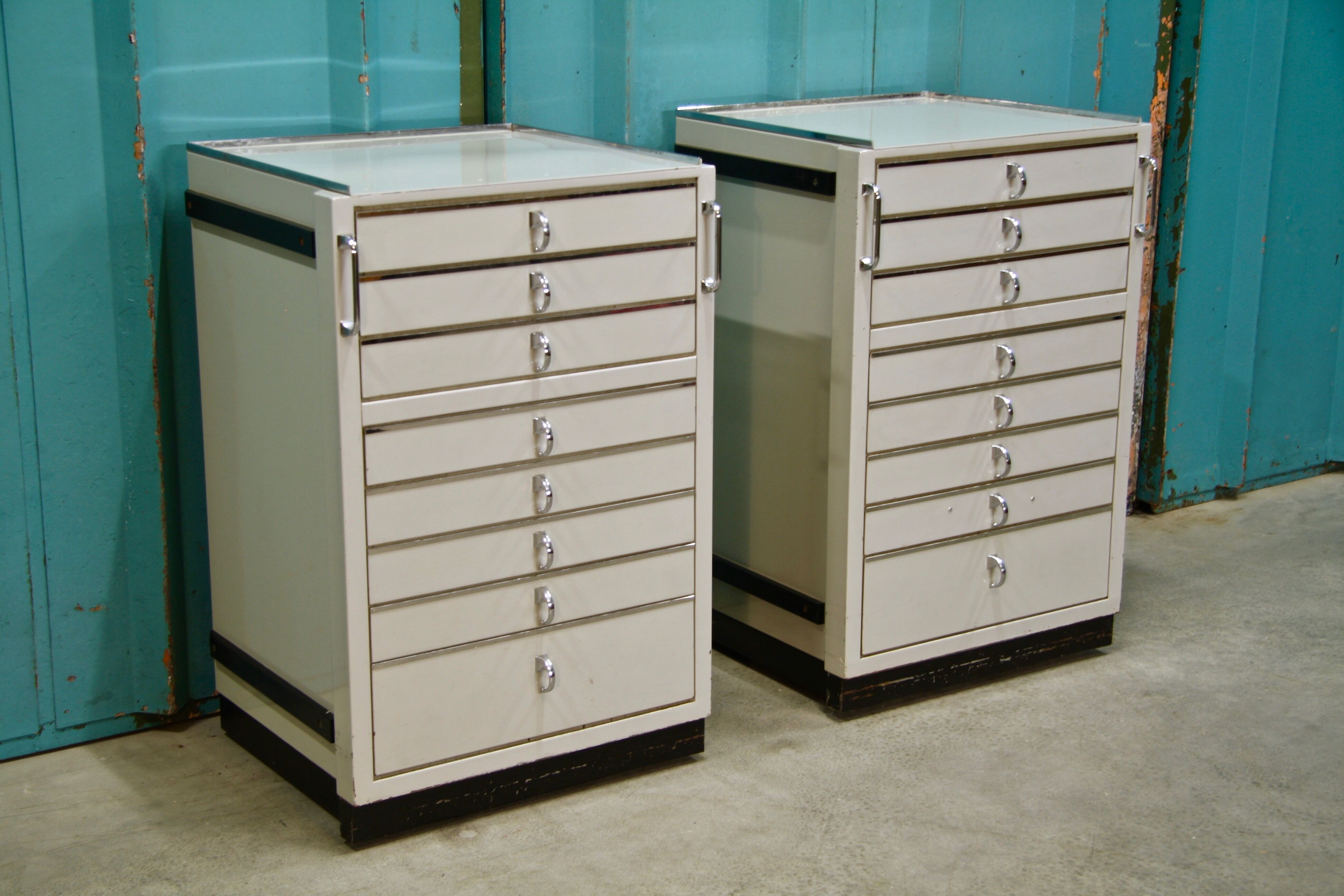 Set of 2 industrial German medical chests with drawers by Baisch, 1950s
